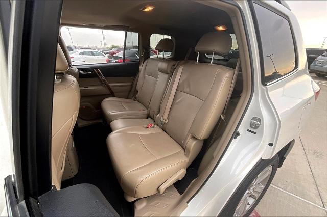 2012 Toyota Highlander Vehicle Photo in Grapevine, TX 76051