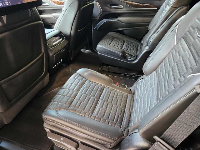 2022 Cadillac Escalade Vehicle Photo in Grapevine, TX 76051