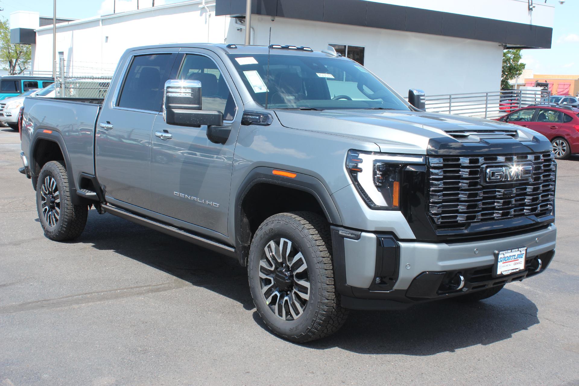 2025 GMC Sierra 3500 HD Vehicle Photo in AURORA, CO 80012-4011