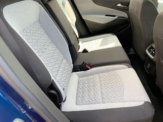 2022 Chevrolet Equinox Vehicle Photo in MOON TOWNSHIP, PA 15108-2571
