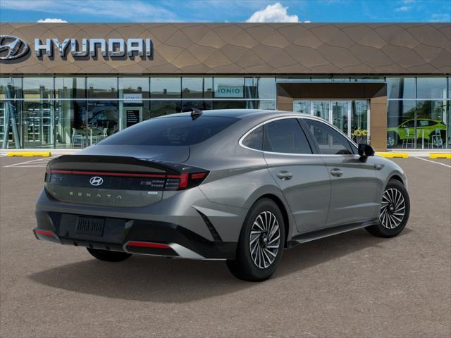 2025 Hyundai SONATA Hybrid Vehicle Photo in Peoria, IL 61615
