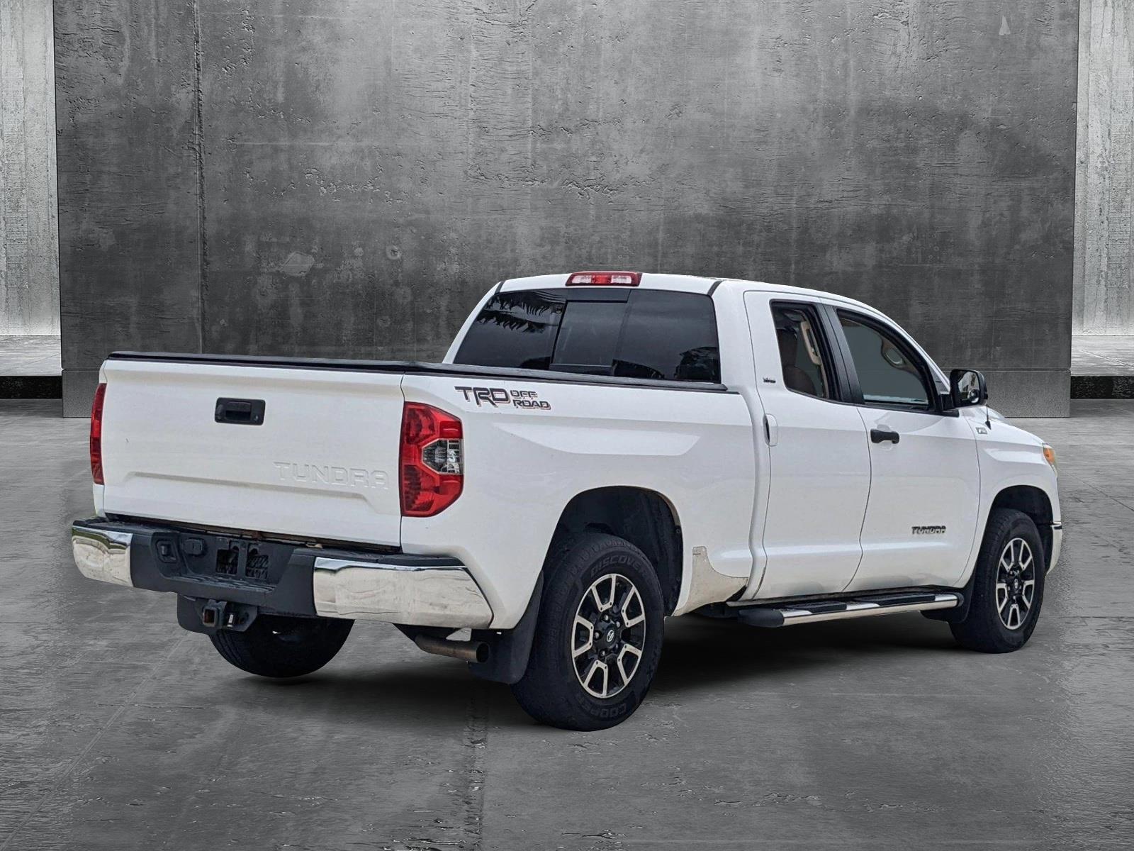 2014 Toyota Tundra 2WD Truck Vehicle Photo in Davie, FL 33331