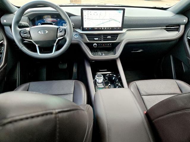 2025 Ford Explorer Vehicle Photo in Weatherford, TX 76087