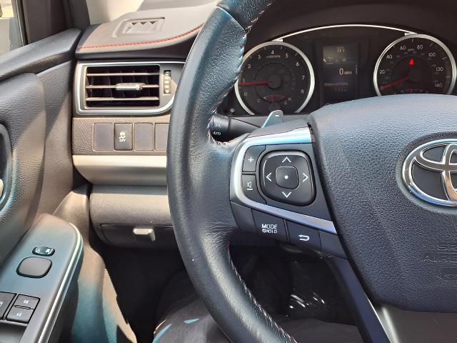 2015 Toyota Camry Vehicle Photo in Oshkosh, WI 54904