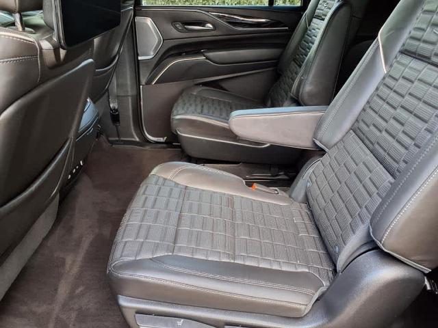 2024 Cadillac Escalade ESV Vehicle Photo in San Antonio, TX 78230-1001