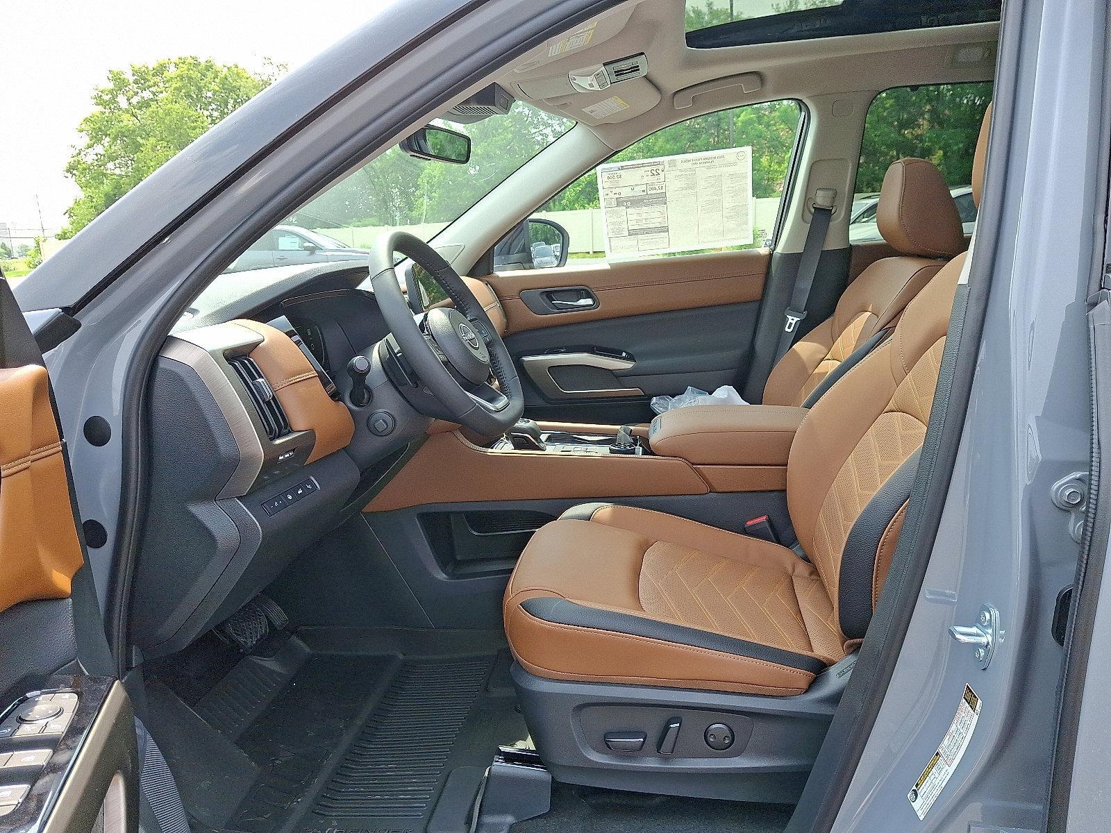 2025 Nissan Pathfinder Vehicle Photo in Mechanicsburg, PA 17050-2306