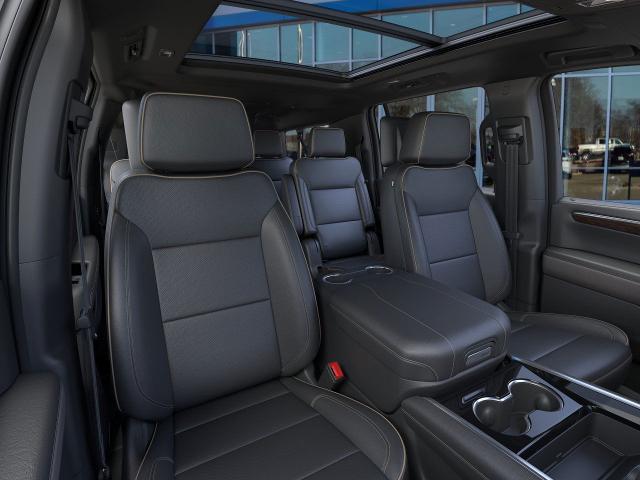 2025 Chevrolet Suburban Vehicle Photo in MADISON, WI 53713-3220