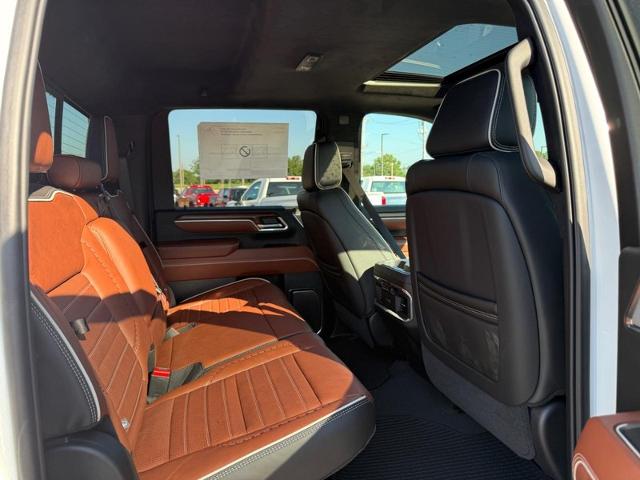 2025 GMC Sierra 2500 HD Vehicle Photo in COLUMBIA, MO 65203-3903