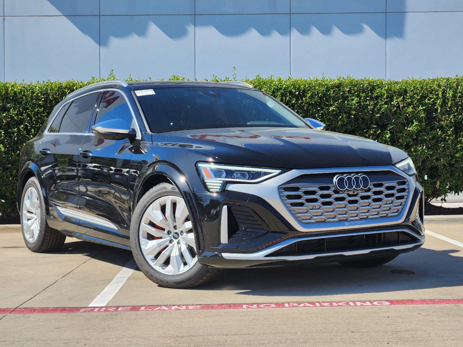 2024 Audi SQ8 e-tron Vehicle Photo in MCKINNEY, TX 75070