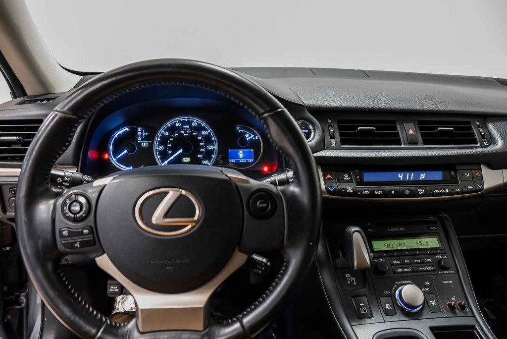 2016 Lexus CT 200h Vehicle Photo in AKRON, OH 44320-4088