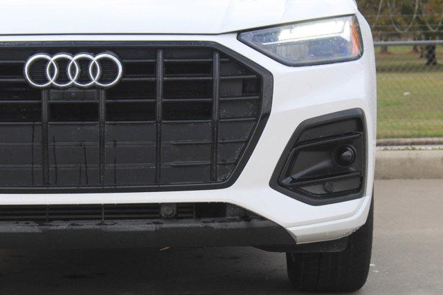 2024 Audi Q5 Vehicle Photo in HOUSTON, TX 77090