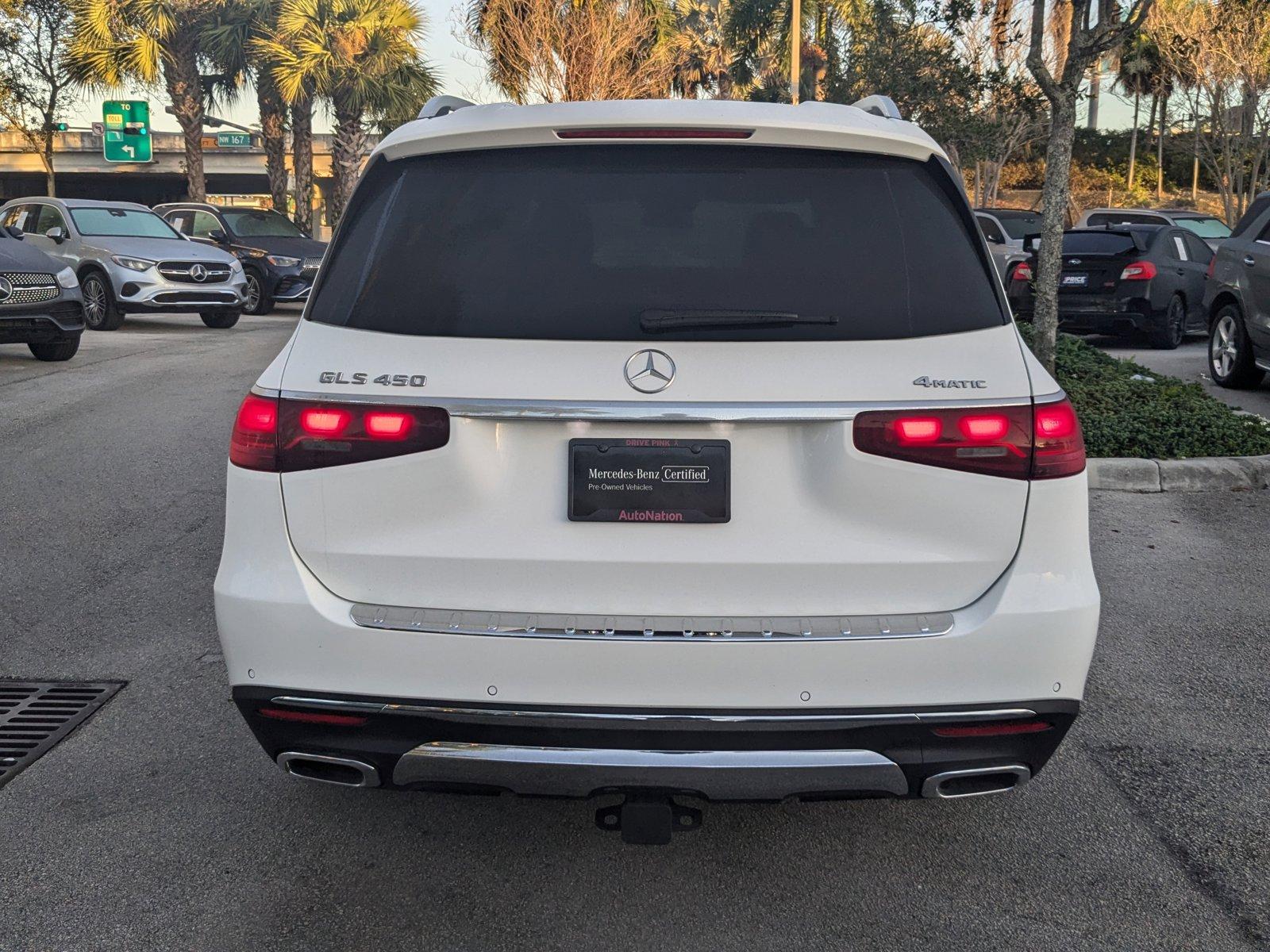 2024 Mercedes-Benz GLS Vehicle Photo in Miami, FL 33169