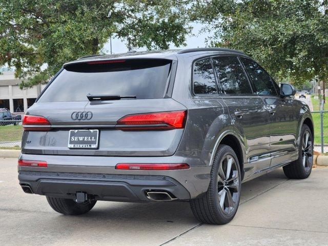 2025 Audi Q7 Vehicle Photo in HOUSTON, TX 77090