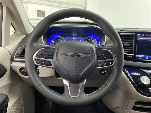 2023 Chrysler Pacifica Vehicle Photo in PORTLAND, OR 97225-3518