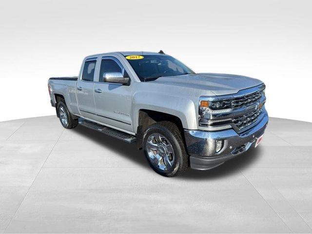 2017 Chevrolet Silverado 1500 Vehicle Photo in MEDINA, OH 44256-9631