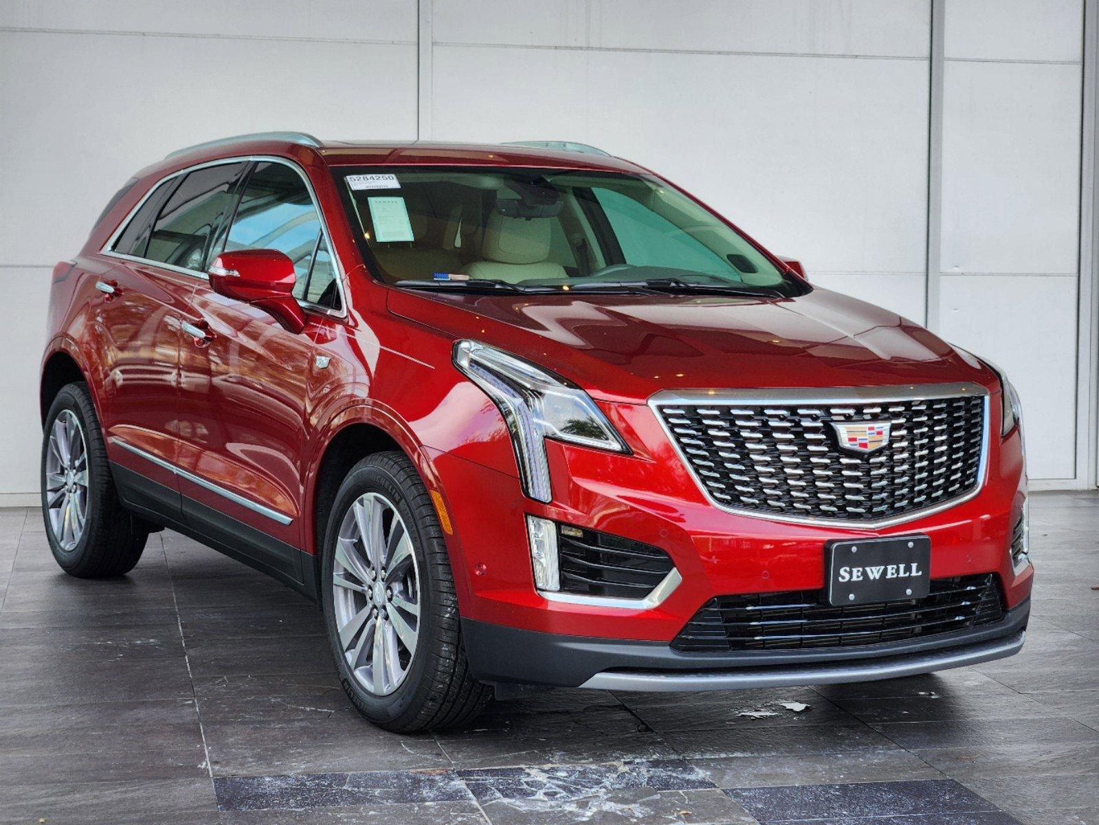 2025 Cadillac XT5 Vehicle Photo in HOUSTON, TX 77079-1502