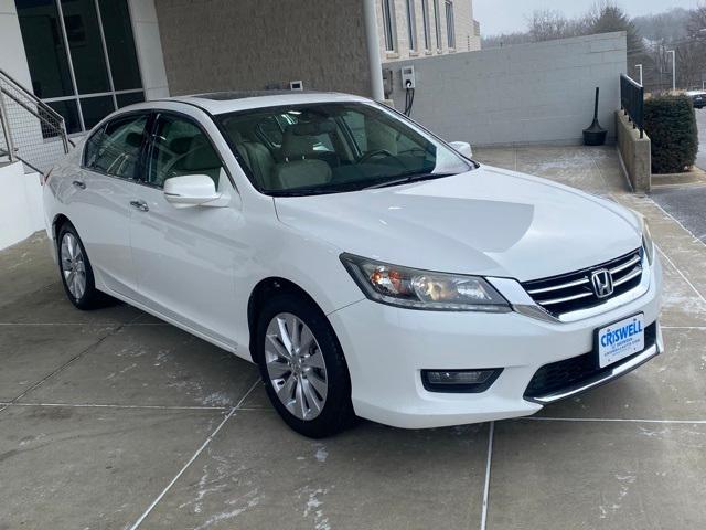 Used 2015 Honda Accord EX-L V-6 with VIN 1HGCR3F85FA031279 for sale in Germantown, MD