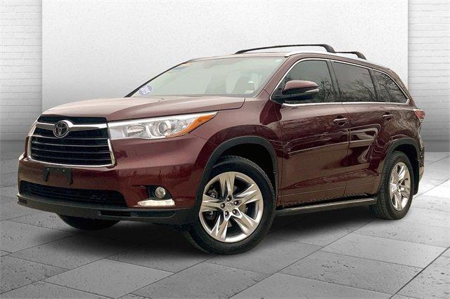 2015 Toyota Highlander Vehicle Photo in KANSAS CITY, MO 64114-4502