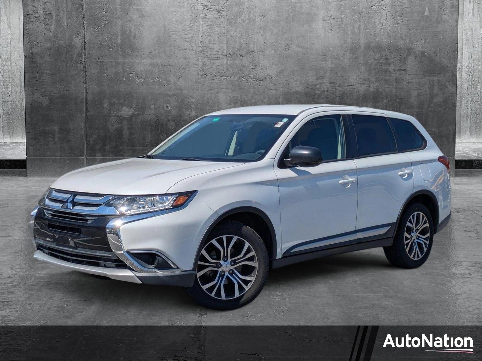 2018 Mitsubishi Outlander Vehicle Photo in Clearwater, FL 33761