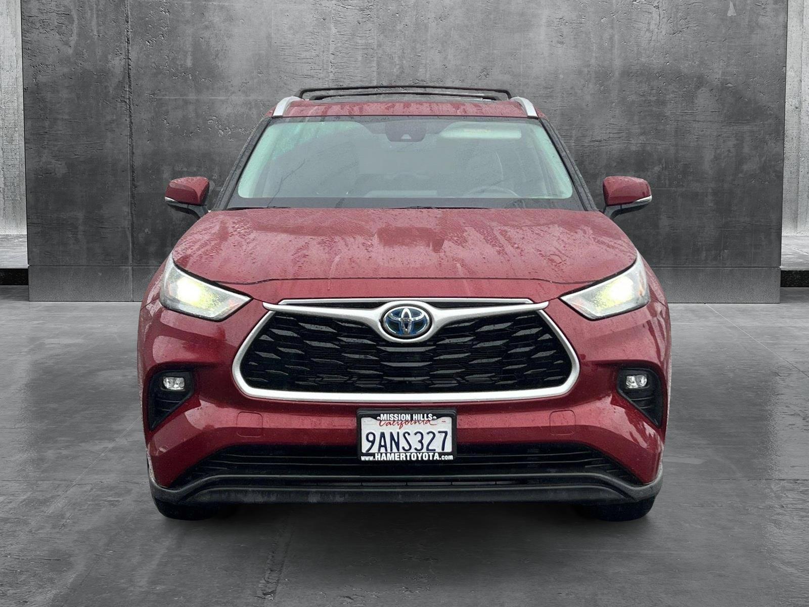 2022 Toyota Highlander Vehicle Photo in Tustin, CA 92782