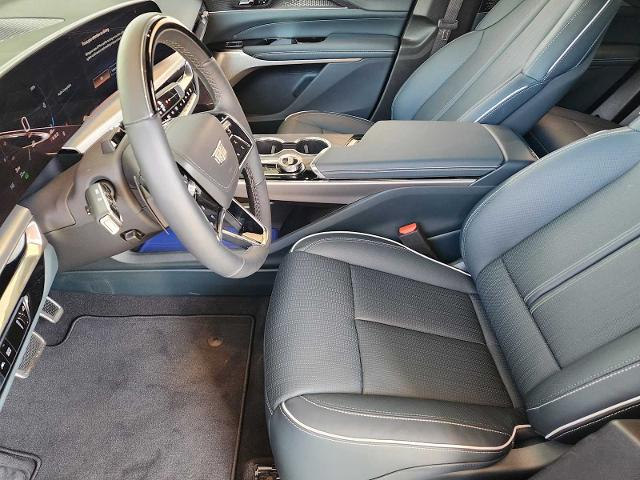 2025 Cadillac LYRIQ Vehicle Photo in HOUSTON, TX 77079