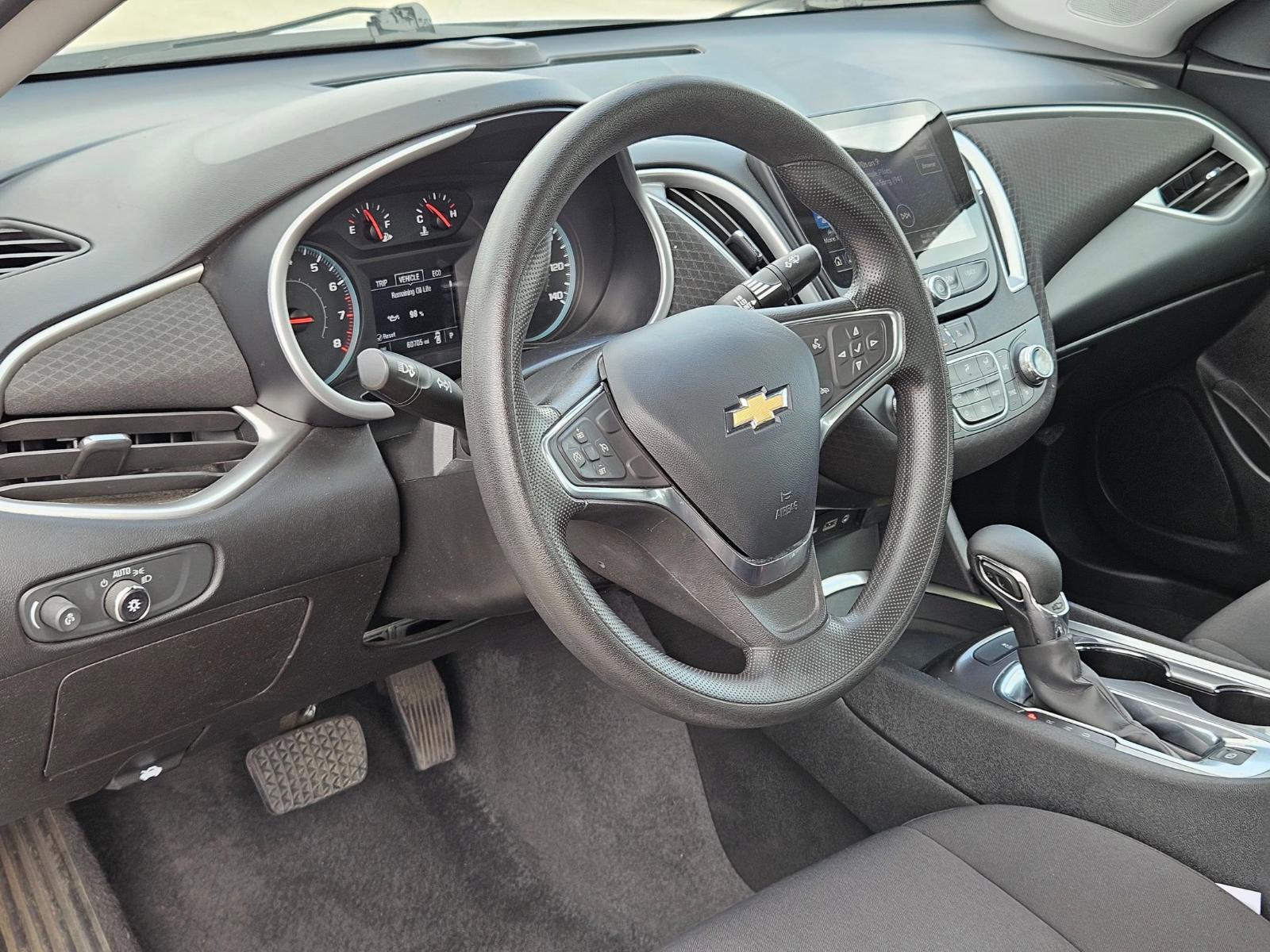 2022 Chevrolet Malibu Vehicle Photo in Seguin, TX 78155