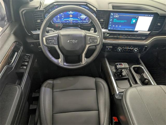 2023 Chevrolet Silverado 1500 Vehicle Photo in ENGLEWOOD, CO 80113-6708