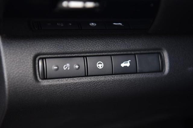 2025 Nissan Pathfinder Vehicle Photo in Ballwin, MO 63011