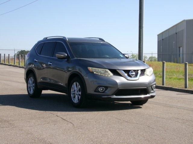 Used 2015 Nissan Rogue SV with VIN 5N1AT2MT3FC907632 for sale in Ozark, AL