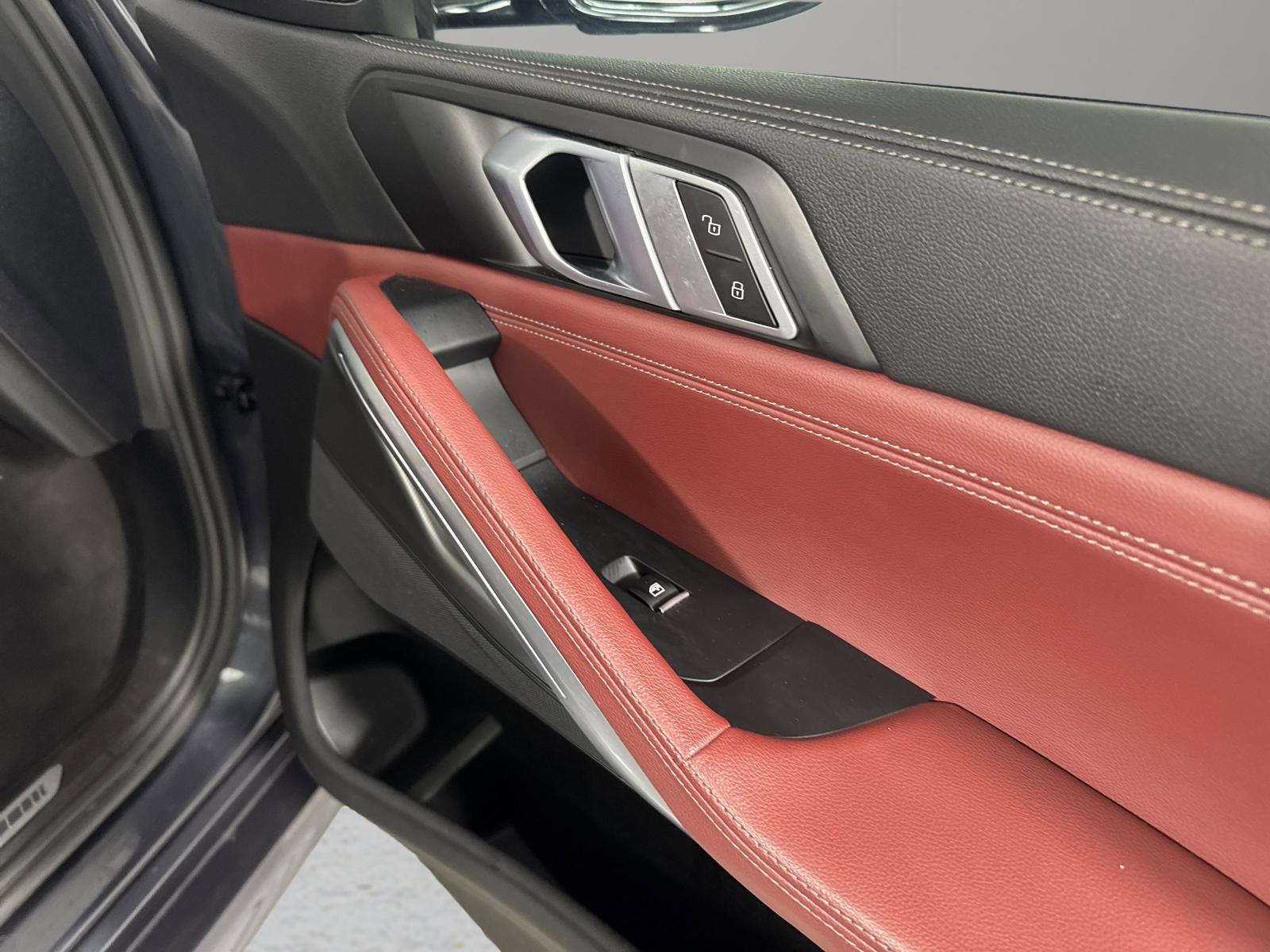 2022 BMW X6 xDrive40i Vehicle Photo in Georgetown, TX 78626