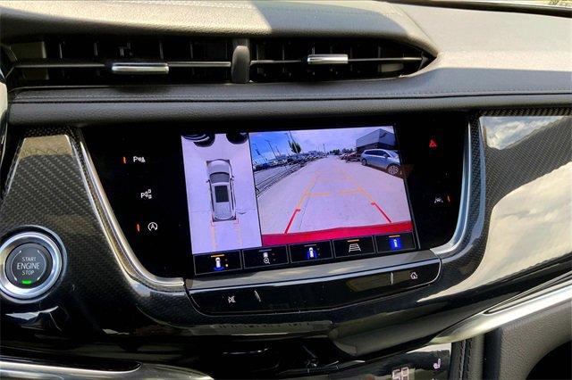 2023 Cadillac XT6 Vehicle Photo in KANSAS CITY, MO 64114-4545