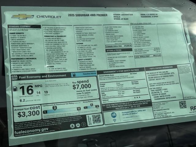 2025 Chevrolet Suburban Vehicle Photo in COLUMBIA, MO 65203-3903