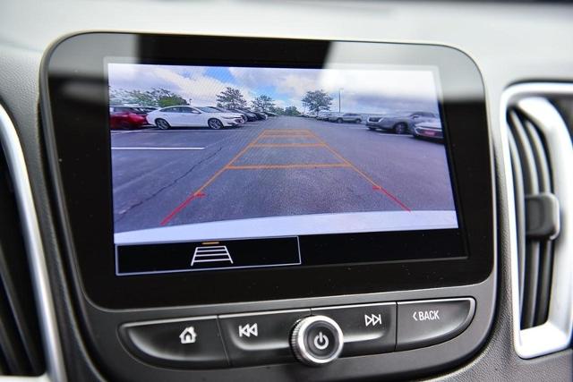2023 Chevrolet Malibu Vehicle Photo in Ballwin, MO 63011