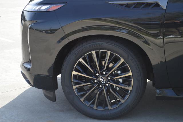 2025 INFINITI QX80 Vehicle Photo in Houston, TX 77090