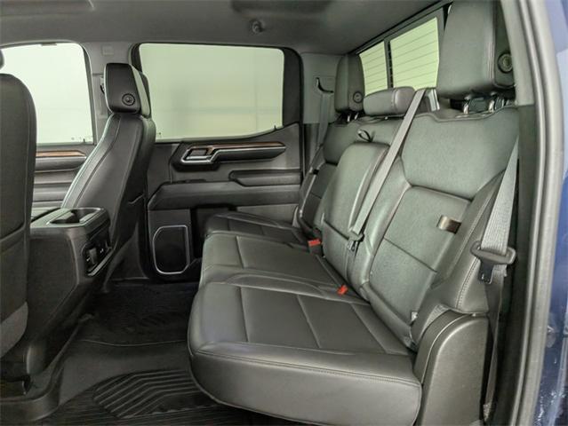 2023 Chevrolet Silverado 1500 Vehicle Photo in ENGLEWOOD, CO 80113-6708