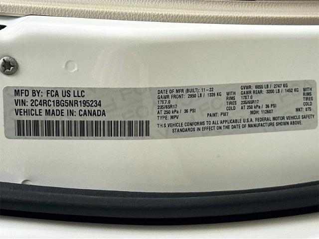 2022 Chrysler Pacifica Vehicle Photo in EVERETT, WA 98203-5662