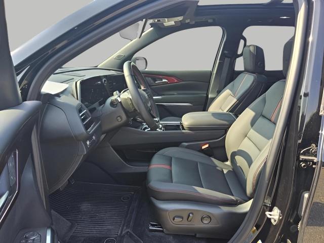 2024 Chevrolet Traverse Vehicle Photo in NEENAH, WI 54956-2243