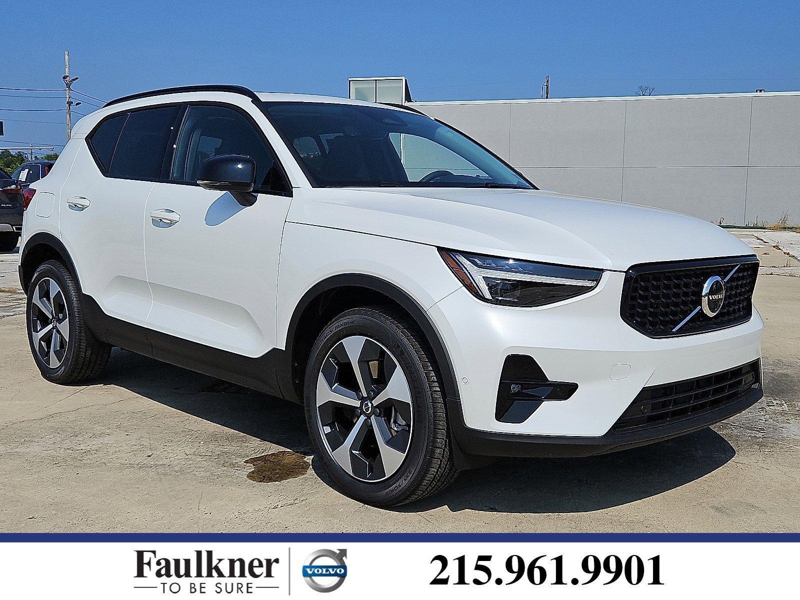 2026 Volvo XC40 Vehicle Photo in Trevose, PA 19053