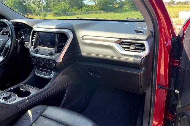 2023 GMC Acadia Vehicle Photo in TOPEKA, KS 66609-0000