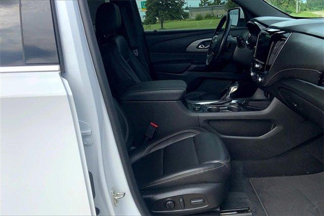 2023 Chevrolet Traverse Vehicle Photo in TOPEKA, KS 66609-0000