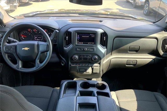2025 Chevrolet Silverado 1500 Vehicle Photo in KANSAS CITY, MO 64114-4502