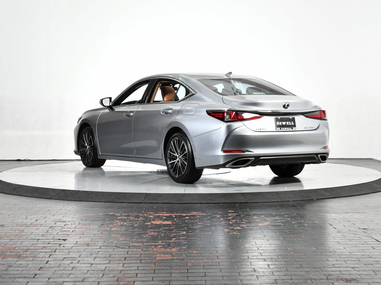 2022 Lexus ES 350 Vehicle Photo in DALLAS, TX 75235