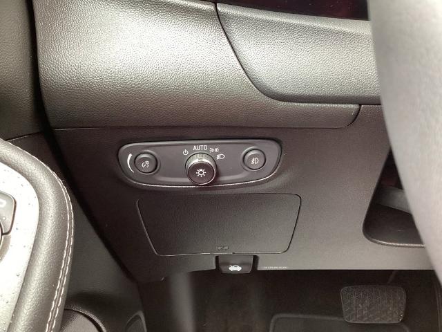 2022 Buick Encore GX Vehicle Photo in GARDNER, MA 01440-3110