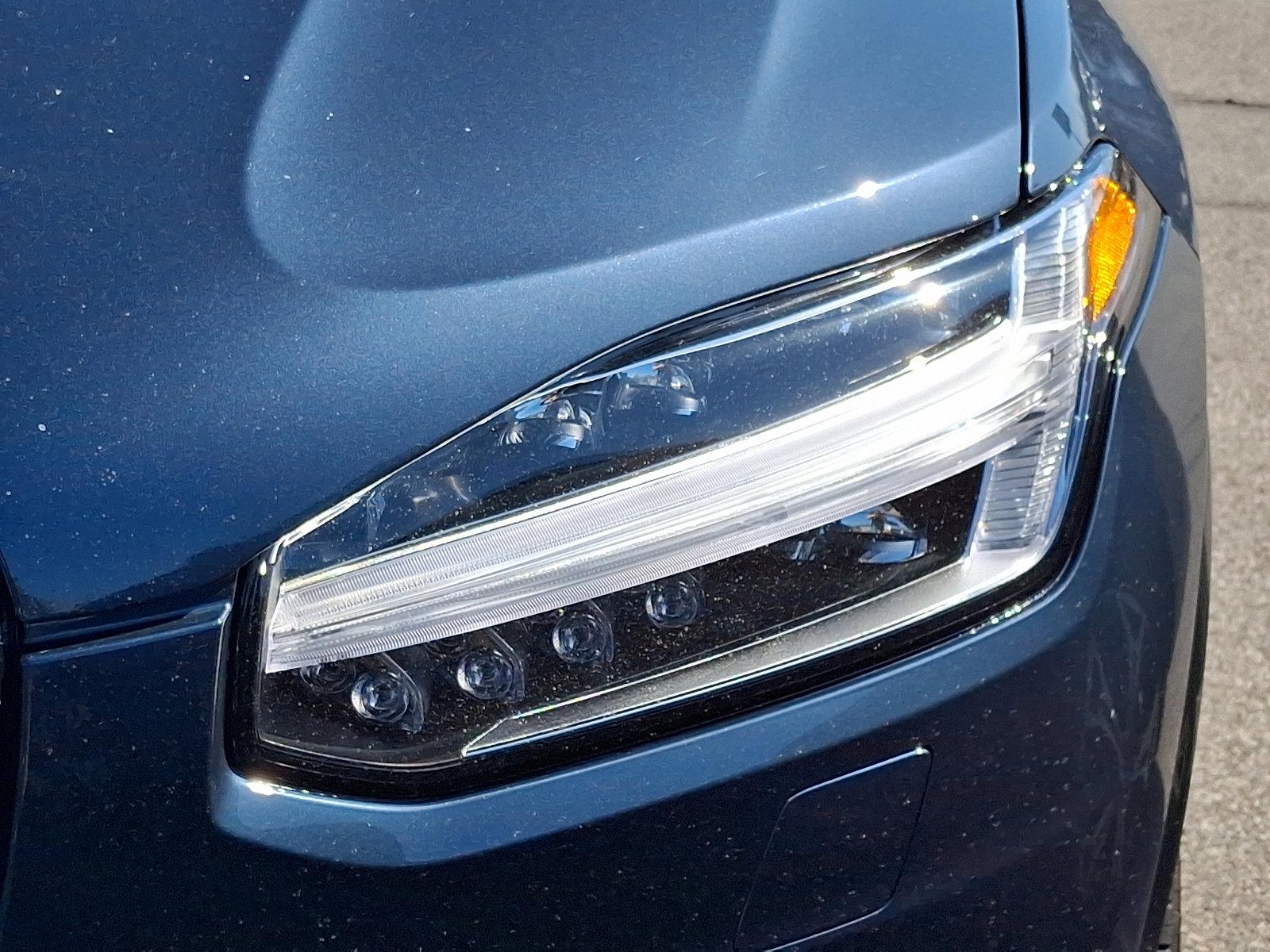 2022 Volvo XC90 Vehicle Photo in Trevose, PA 19053