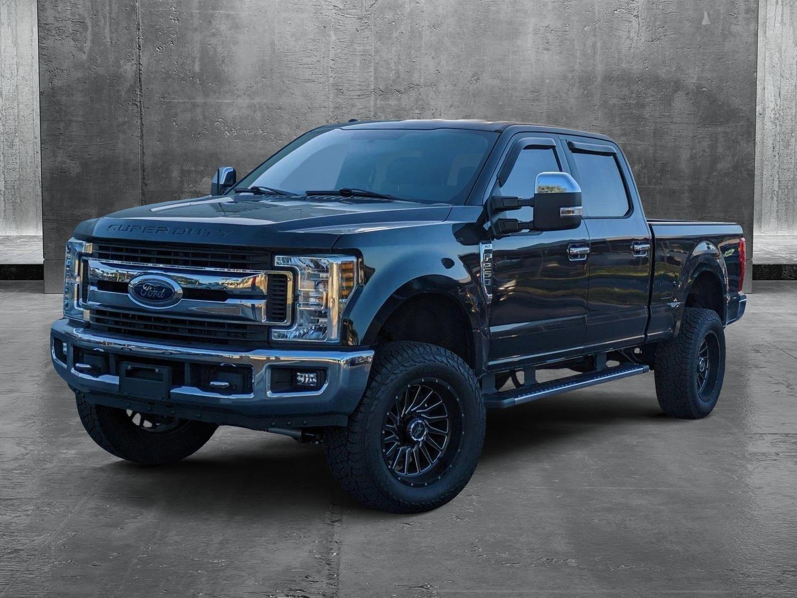 2019 Ford Super Duty F-250 SRW Vehicle Photo in WEST PALM BEACH, FL 33407-3296