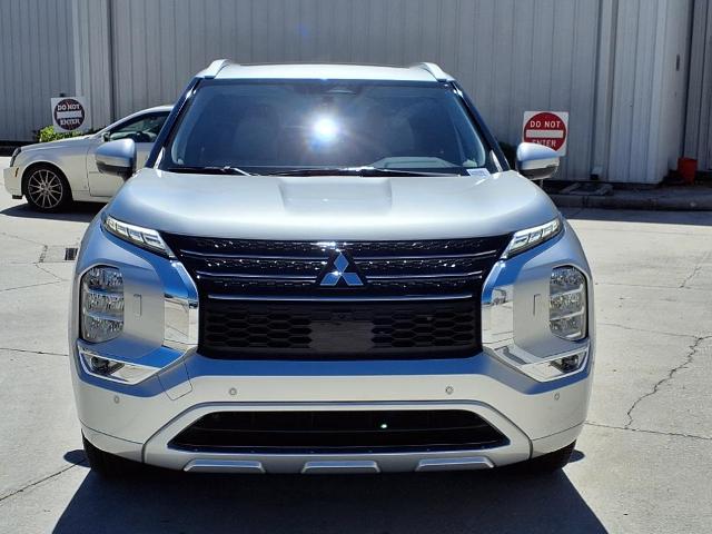 2025 Mitsubishi Outlander Plug-In Hybrid Vehicle Photo in Tampa, FL 33612