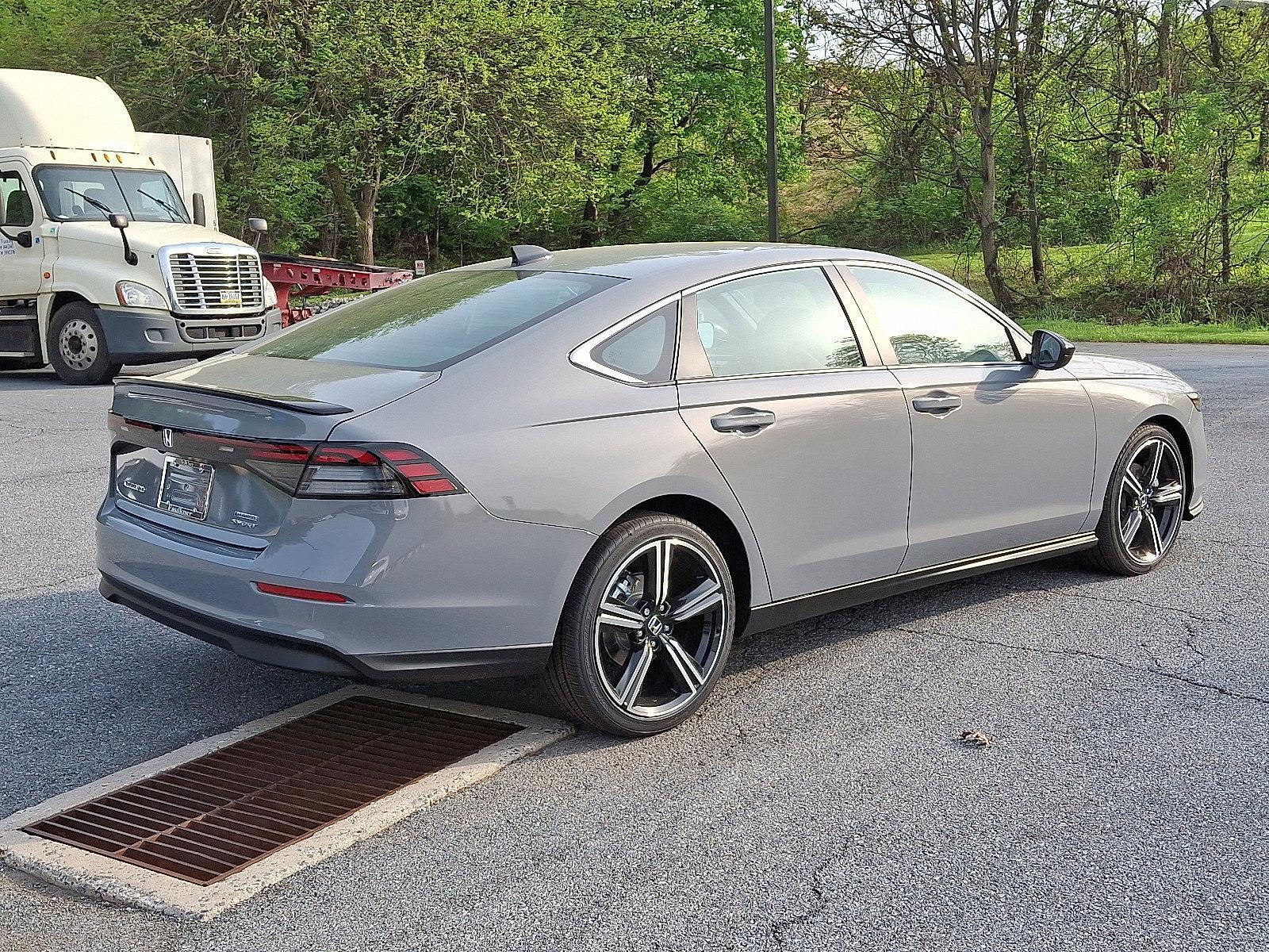 2025 Honda Accord Hybrid Vehicle Photo in Harrisburg, PA 17111
