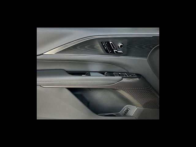 2025 Cadillac LYRIQ Vehicle Photo in TAMPA, FL 33612-3404