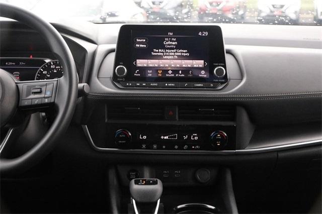 2024 Nissan Rogue Vehicle Photo in Hazelwood, MO 63042