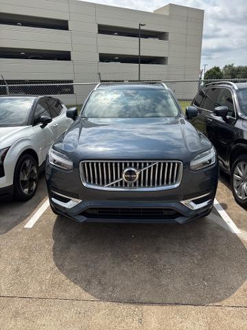 2025 Volvo XC90 Vehicle Photo in Houston, TX 77007